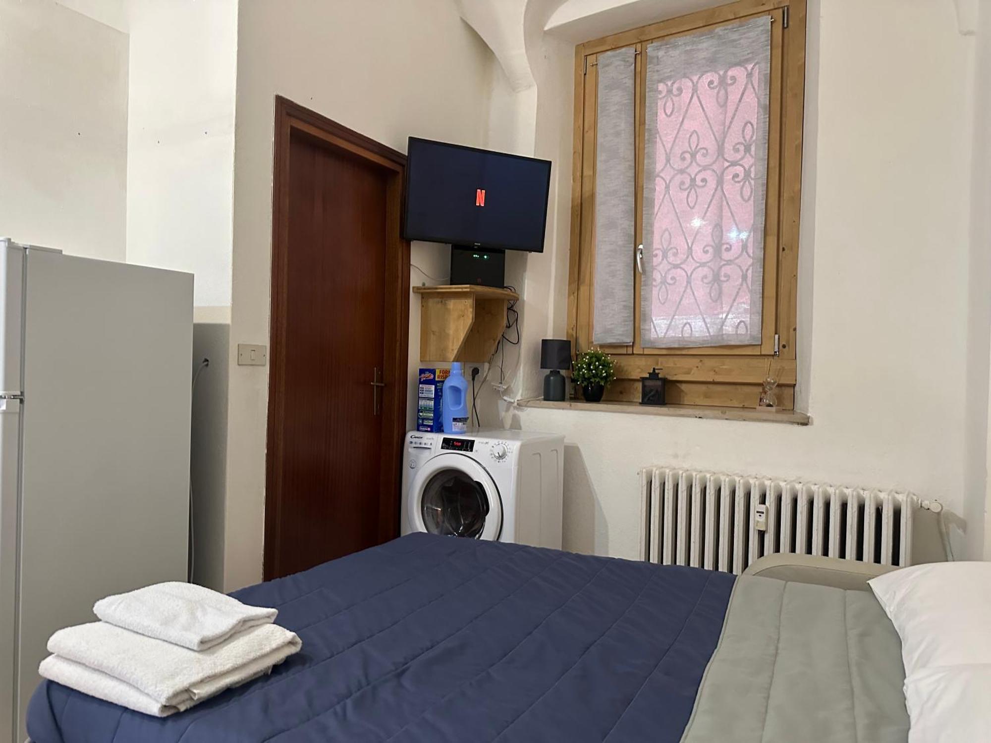 Flat In City Centre Tirano - 10 Minutes From Bernina Express Leilighet Eksteriør bilde